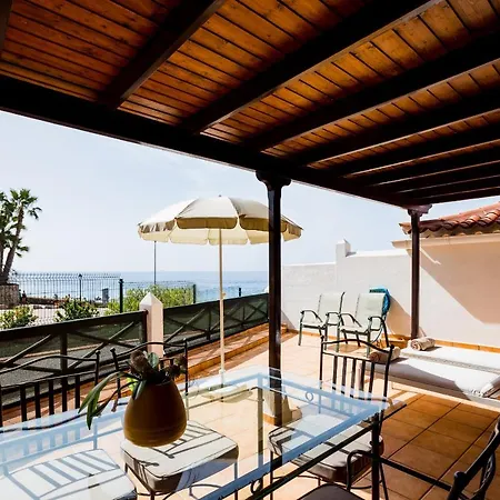El Beril Ocean Front 아데제