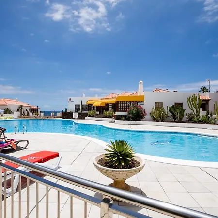 El Beril Ocean Front Адехе